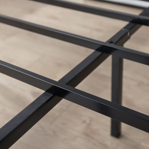 Pat cu platformă Uplander, metal, negru, 180,34 x 199,39 cm - Img 2