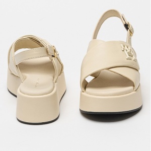 Tommy Hilfiger, Sandale din piele cu talpa wedge si barete incrucisate, Bej deschis, 38, Resigilat, Grad A - Img 3
