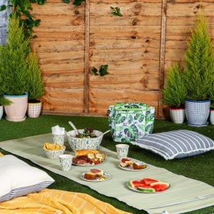 Geanta termica pentru picnic Nicola Spring, textil/folie de aluminiu, alb/verde, 18 x 24 x 27 cm