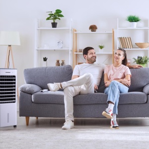 Produs Resigilat Ventilator cu efect de racire prin evaporare Heinner HACLP-M53WH, functie umidificare, 3 viteze, oscilatie unghi larg, capacitate rezervor apa: max 4.8L, filtru si rezervor apa detasabile, doua recipiente gheata, roti manevrare usoara, 50 - Img 8