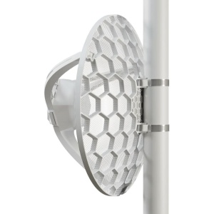 RESIGILAT Router LTE MikroTik LHGGM&EG18-EA, LTE Cat 18, Gigabit Ethernet, 17 dBi