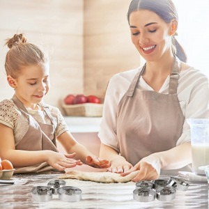 Set de 8 forme pentru prajituri Sinwind, model Paste, otel inoxidabil, argintiu, 7 x 5,5 cm - Img 3