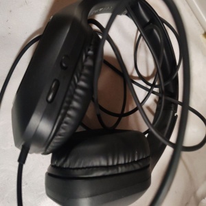 Casti Gaming cu fir Trust GXT415P ZIROX, drivere 50mm, microfon pliabil, compatibil PC, PS4/PS5/Xbox, cablu 2m, negru, Resigilat, Grad B