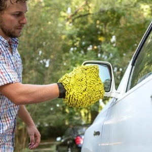 Kit de curatare auto DOCA, tija telescopica si 5 accesorii, aluminiu/microfibra, galben/argintiu - Img 4