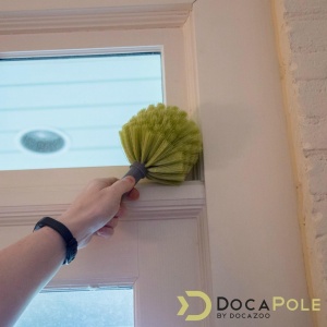 Perie compatibila cu manerul extensibil DocaPole, cauciuc/silicon, negru/galben - Img 4