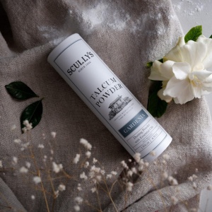 Pudră De Talc Scullys, Gardenia, 130 g - Img 3