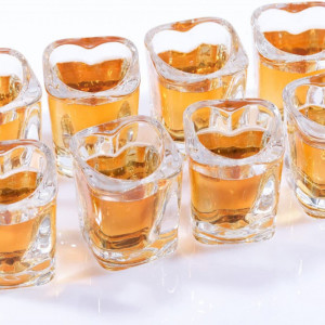 Set de 8 pahare de tequila patrate Srgeilzati, sticla, transparent, 59 ml - Img 1