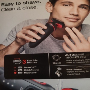 Aparat de ras electric Braun Series 5 51-R1000s Wet&Dry, AutoSense, Easy Clean, Easy Click, 3 elemente de taiere, Rosu/Negru, Resigilat, Grad B - Img 2