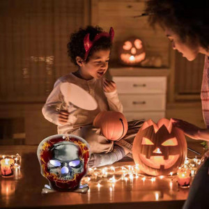 Decoratiune iluminata pentru Halloween U/N, model craniu, lemn, LED, multicolor, 19x23,5cm - Img 2