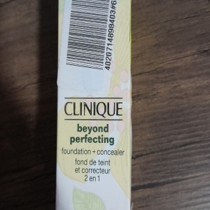 Fond de ten Clinique Beyond Perfecting, Oat, Resigilat, Grad A - Img 2