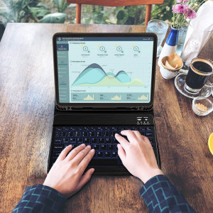 Husa cu tastatura iluminata pentru iPad Pro 11 2020 	ZHIKE, plastic, negru, 11 inchi