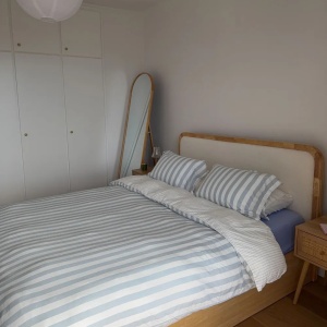 Produs Resigilat Pat matrimonial Re-Bloom Perouges, 160x200 cm, MDF/lemn cauciuc/textil, somiera 32 lamele arc, tablie 170x104 cm, 150 kg, natur - Verificat A - Img 5