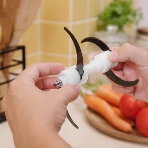 Tocator Cecotec ChopBeat 1500 TitanBlack, 600W, 1.5 l, Lame titan, Vas Inox, 2 viteze - Img 5