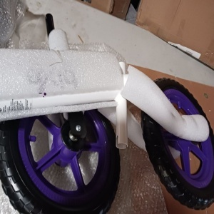 Bixe bicicleta fara pedale, cadru aluminiu, roti 12 inch, varsta 2-5 ani, alb/mov - Verificat A · Re-Bloom - Img 5
