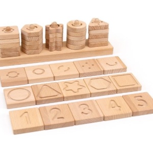 Joc educativ pentru copii si copii nevoi speciale didactic, Andreu Toys, senzorial, asociere forme si cifre, din lemn natur cu saculet depozitare