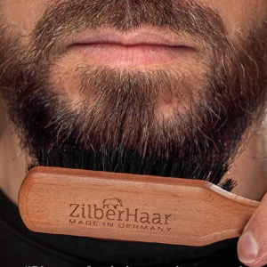 Perie pentru ingrijirea barbii si a parului, ZilberHaar, 100% din par de mistret, premium, potrivita pentru aplicare balsam si ulei, 16.8 x 5.1 x 3.8 cml, Resigilat, Grad A - Img 2