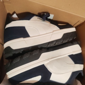 Puma, Pantofi sport unisex cu insertii de piele intoarsa Caven, Gri cenusiu, Bleumarin, 40.5, Resigilat, Grad A - Img 2