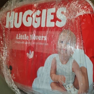 Scutece Huggies Little Movers Mega 4, 7-18 kg , 132 buc, Resigilat, Grad A
