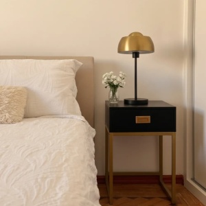 Produs Resigilat Masuta laterala Re-Bloom Largo, MDF/fier, 40x40x57 cm, negru/auriu - Verificat A - Img 4