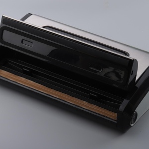 Aparat de vidat Heinner HAV-165BKSS, Putere 165W, Vidare uscata/umeda, Cutter incorporat, Capacitate vidare 16L/min, Putere aspirare 0.85bar, Inox - Img 2