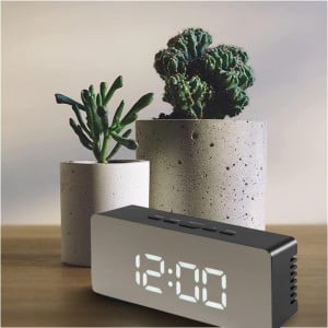 Ceas digital cu alarma Zamnes, USB, desing oglinda, negru, 14 x 6 x 3.5 cm