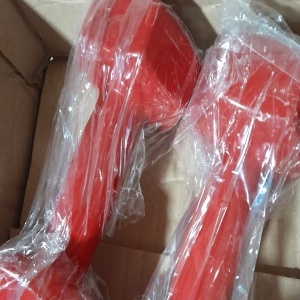 Set 2 gantere Athletos®, 2 x 4 kg, interior fonta, acoperire vinil, forma hexagonala, pentru antrenament cu greutati si fitness, Rosu, Resigilat, Grad A - Img 4