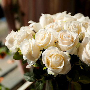 Set de 6 trandafiri artificiali Hawesome, matase/plastic, crem, 54 cm - Img 7