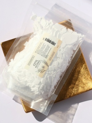 Cetyl alcohol