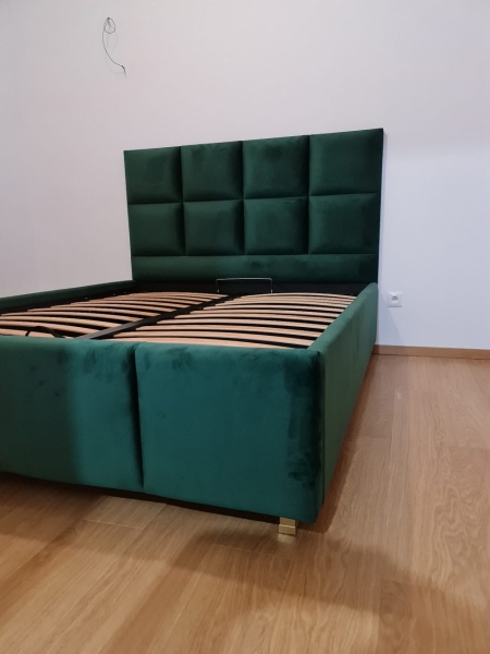 Pat tapitat Quadro - Somiera rabatabila si lada de depozitare incluse - Img 6