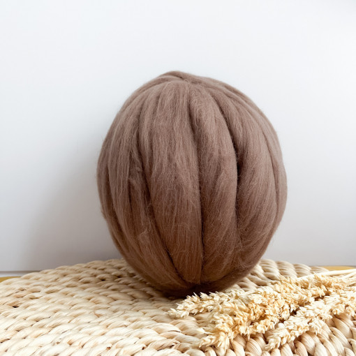 Giant Merino Wool Thread - Cafe Latte 200 g, 9m