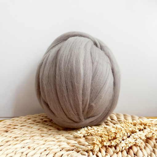 Giant Merino Wool Thread - Grey 200 g, 9m