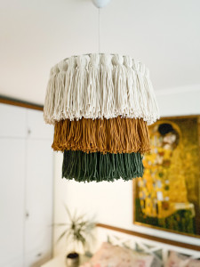 Exemplu - Abajur realizat de Atelier Macrame