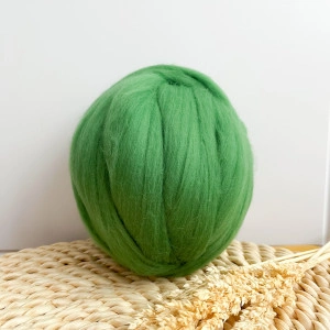 Fir Gigant Lână Merinos - Emerald 200 g, 9m