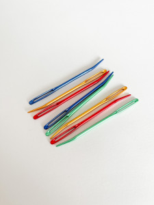 Ace metalice colorate cu vârf îndoit 7cm - set 4 buc 