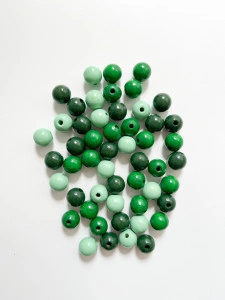 Wooden beads - green - 10mm 26 pcs