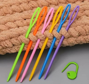 Set 5 ace de plastic - 9 cm - colorat