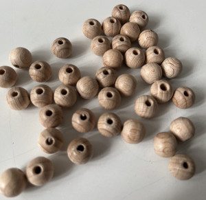 Wooden beads - natural - 10mm 26 pcs