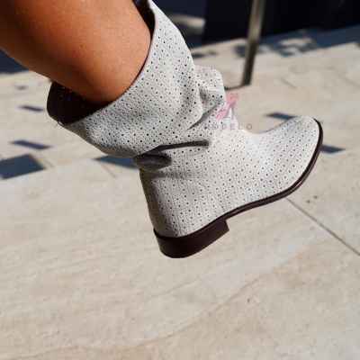 Cizme Madara Short Perforated Cream - Img 5