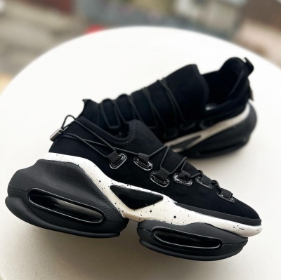 Sneakersi Balmy - Img 1