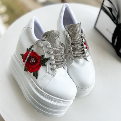 Sneakersi Bloom - Img 2