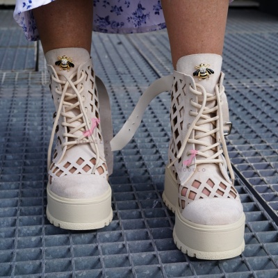Bocanci Essenza Tall Bee Cream
