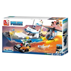 B0657 police boat