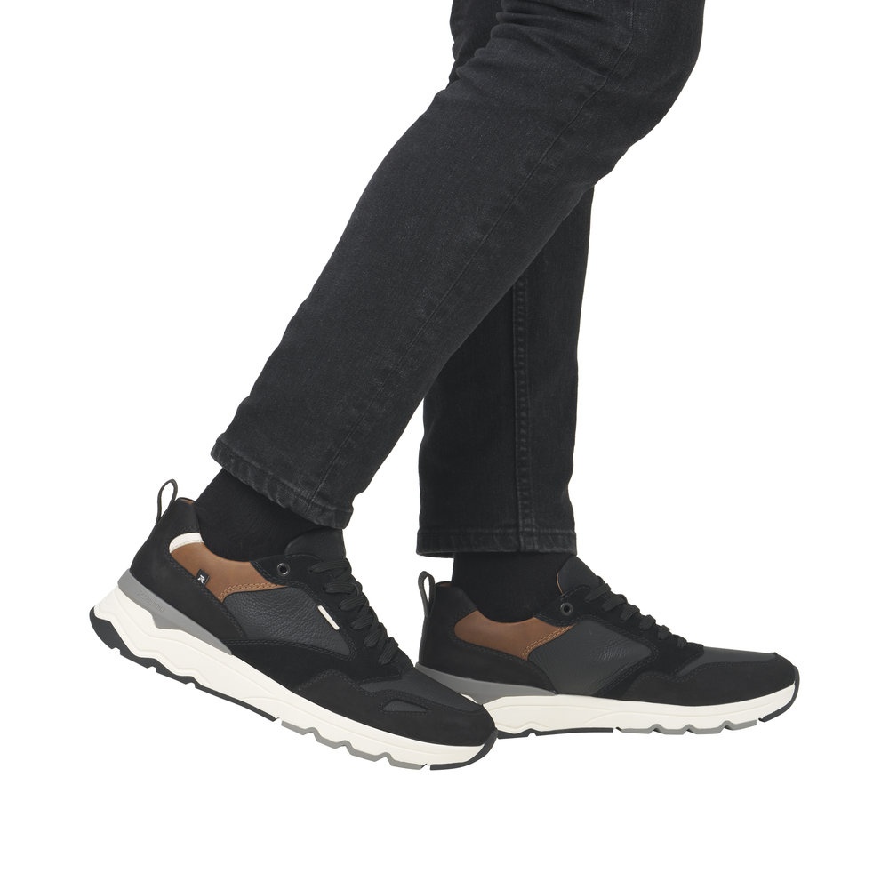 Pantofi tip sneaker, U0903-00