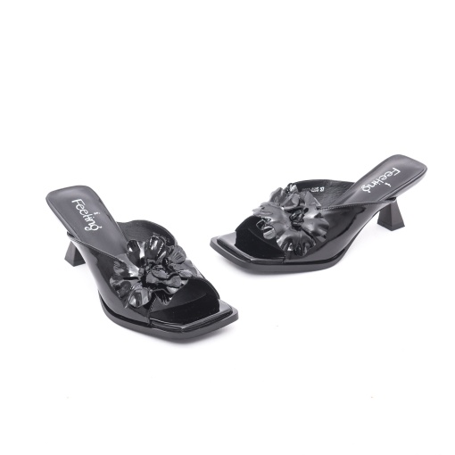 Papuci damă eleganți Feeling Z0307-6595 – negri, lăcuiți, aplicație florală - Img 2