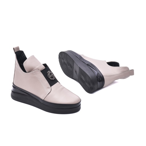 botine Dogati