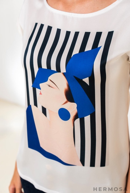 Tricou din vâscoză cu imprimeu artistic - Img 3