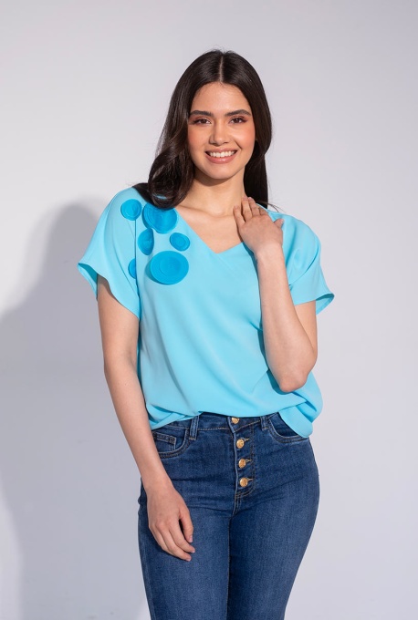 Bluza Bianka Hermosa Aqua – cu rozete decorative, croi lejer, stil chic - Img 7