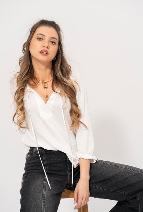 Bluza albă Elia Hermosa – croi lejer, stil boem, 100% vâscoză, inspirată din iile tradiționale - Img 3