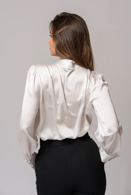 Bluza uni din vascoza cu un croi fluid si rafinat TIFFANY, Hermosa, alb - Img 5