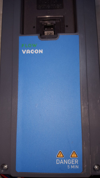 VACON 0100-3L-0009-5-FLOW+SBF4, 4kW